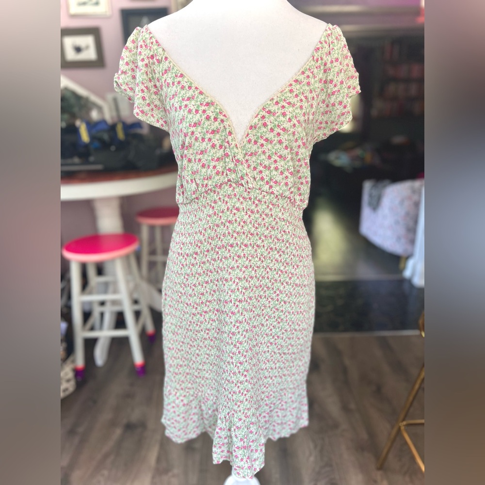 Wild Fable Cream & Pink Floral Flutter Sleeve Dress